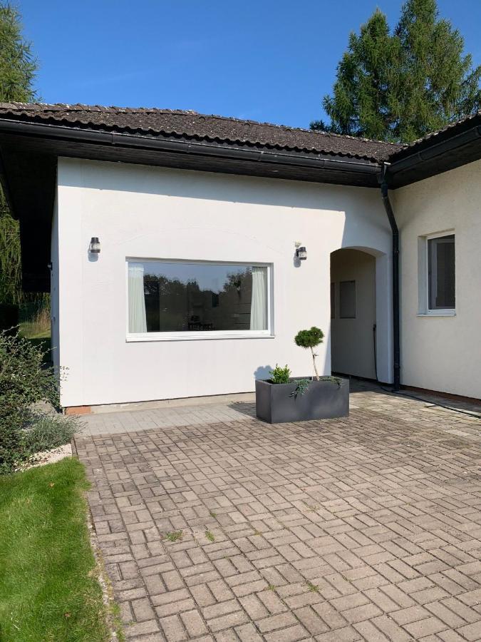 Studiovy Apartman V Zahrade Police nad Metují Exterior foto